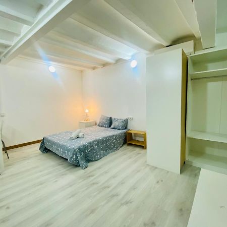 018 Principal Lof Appartement Barcelona Buitenkant foto