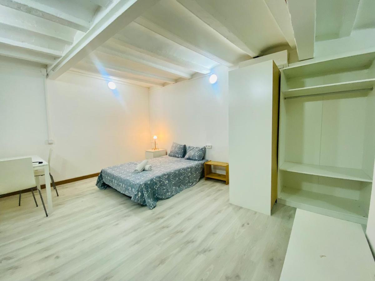 018 Principal Lof Appartement Barcelona Buitenkant foto